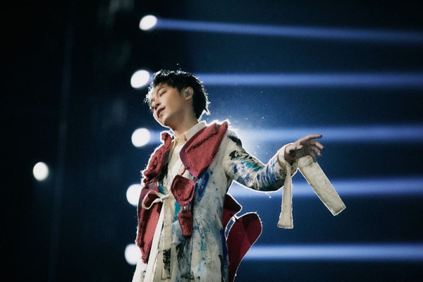 吴青峰巡演现场.jpeg